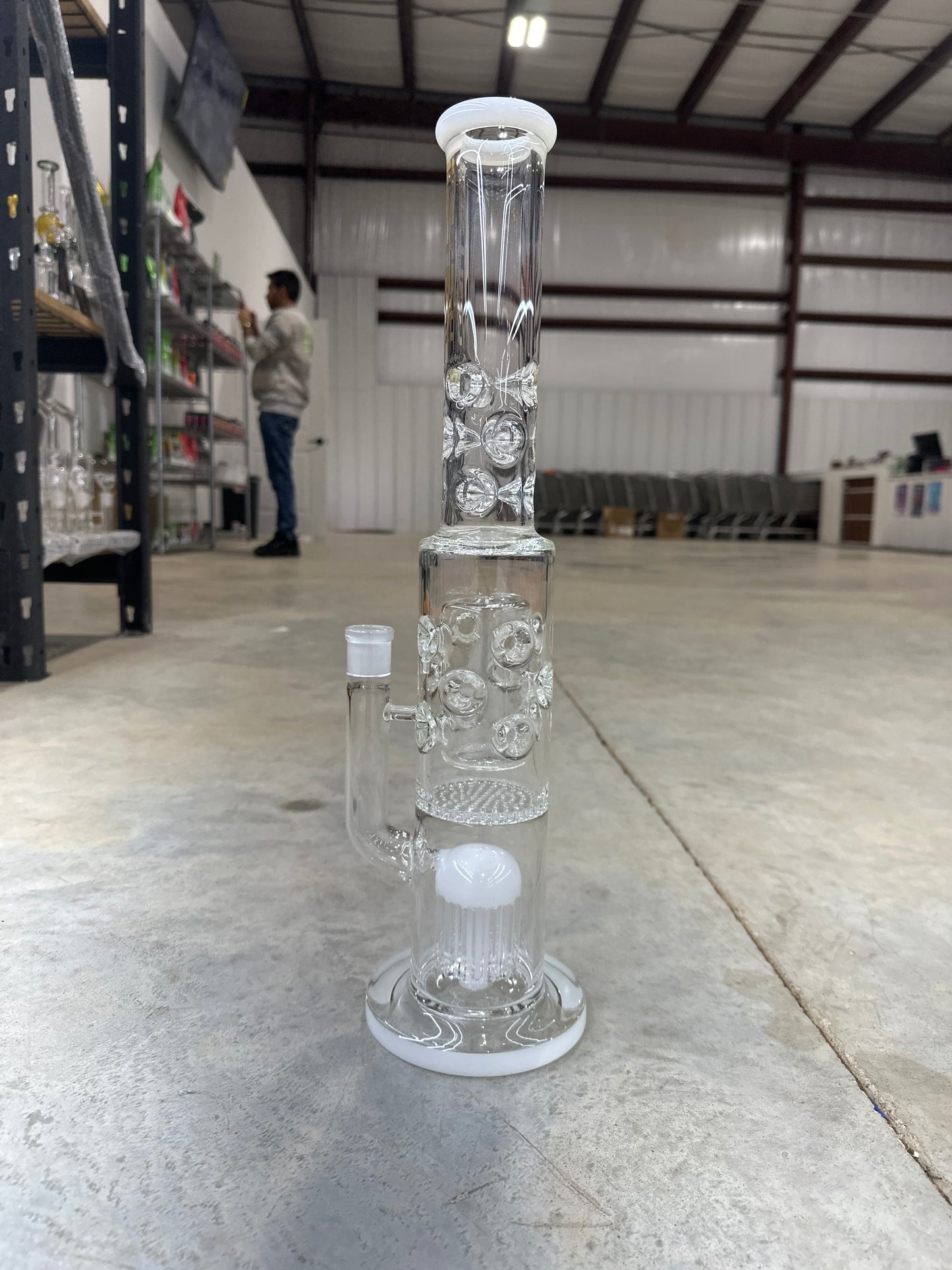 Metrix 18inch white jelly fish with dual perks and diamond body