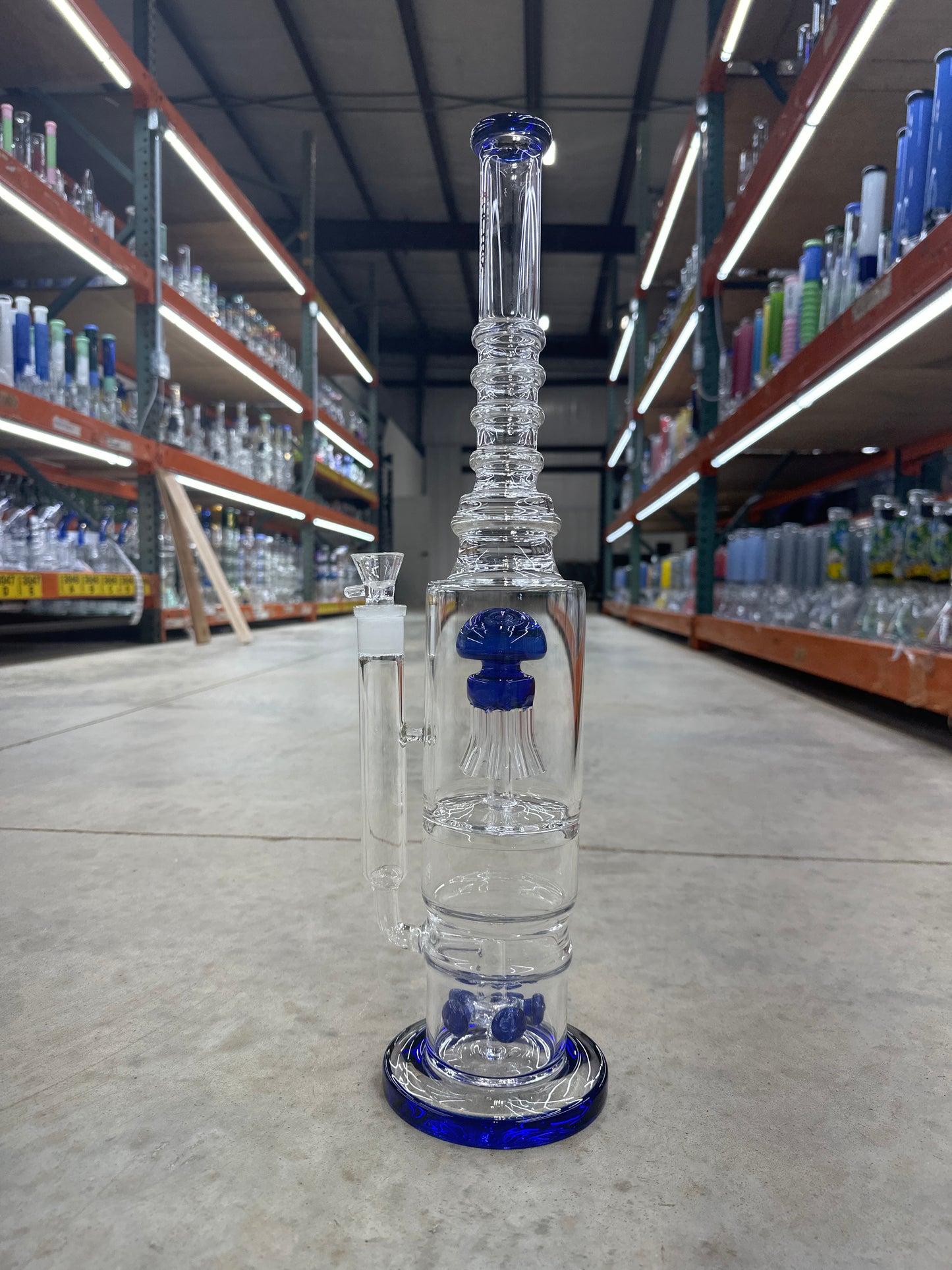 Metrix 18inch water pipe with biggest jelly fish perk